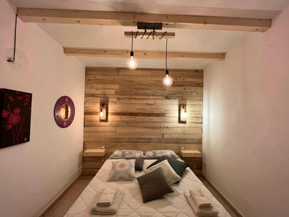 Iknos Guest House オルビア エクステリア 写真
