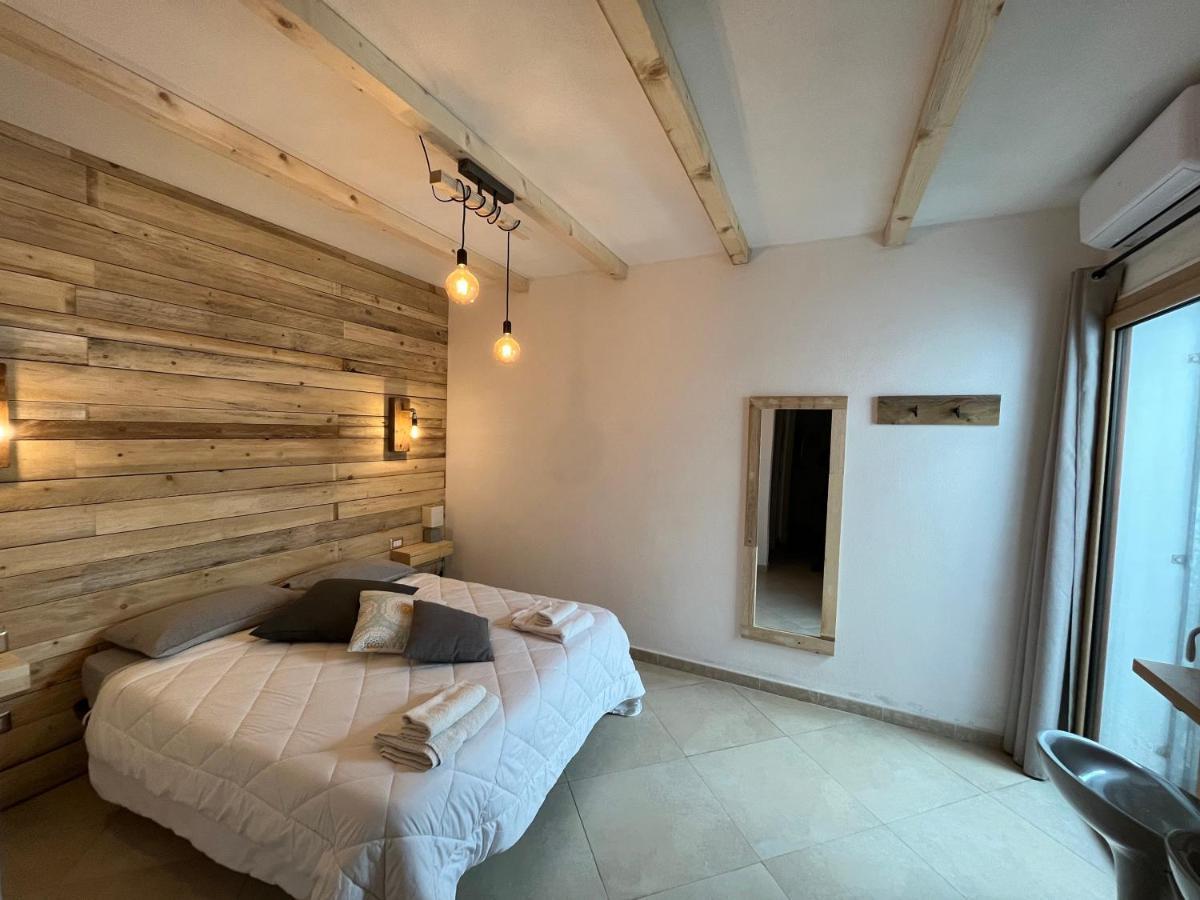 Iknos Guest House オルビア エクステリア 写真